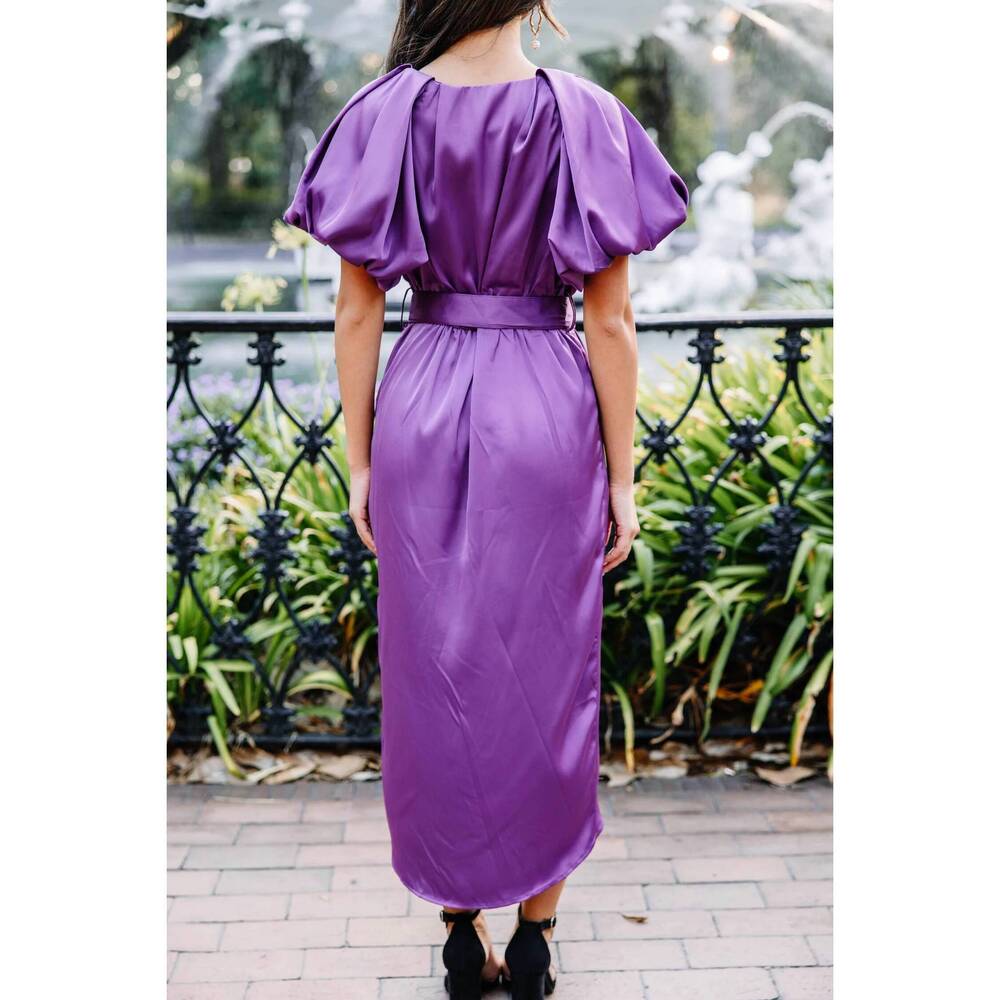 NEW ENTRO puff sleeve satin dress in purple - Picture 3 of 3